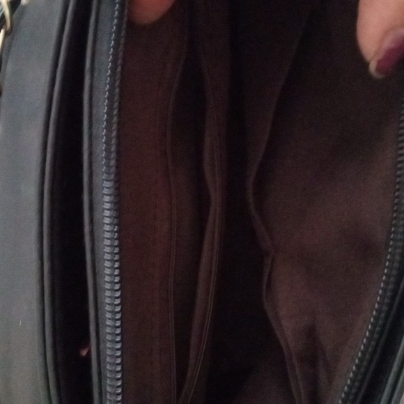 Purse - Picture 3 of 4